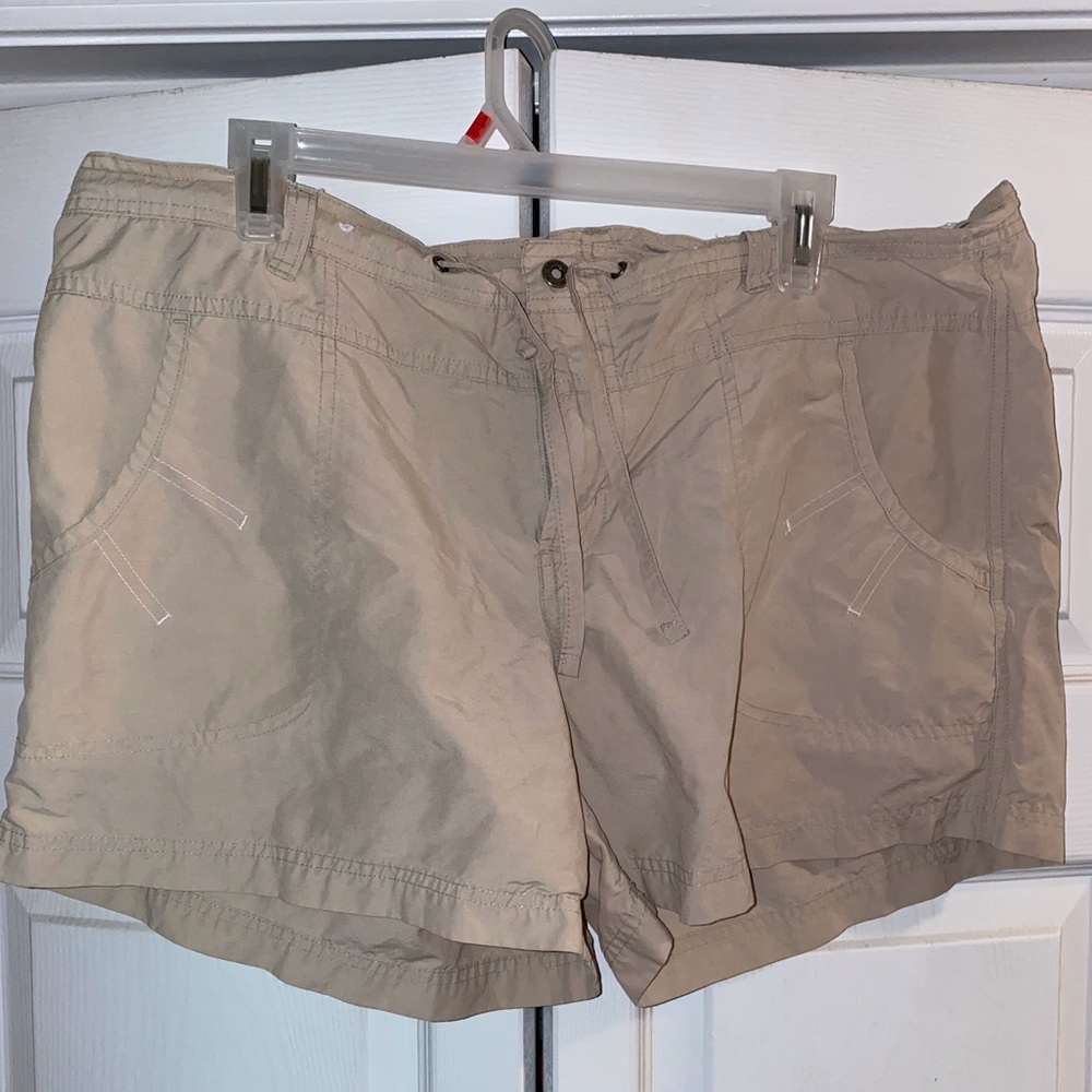 tan shorts